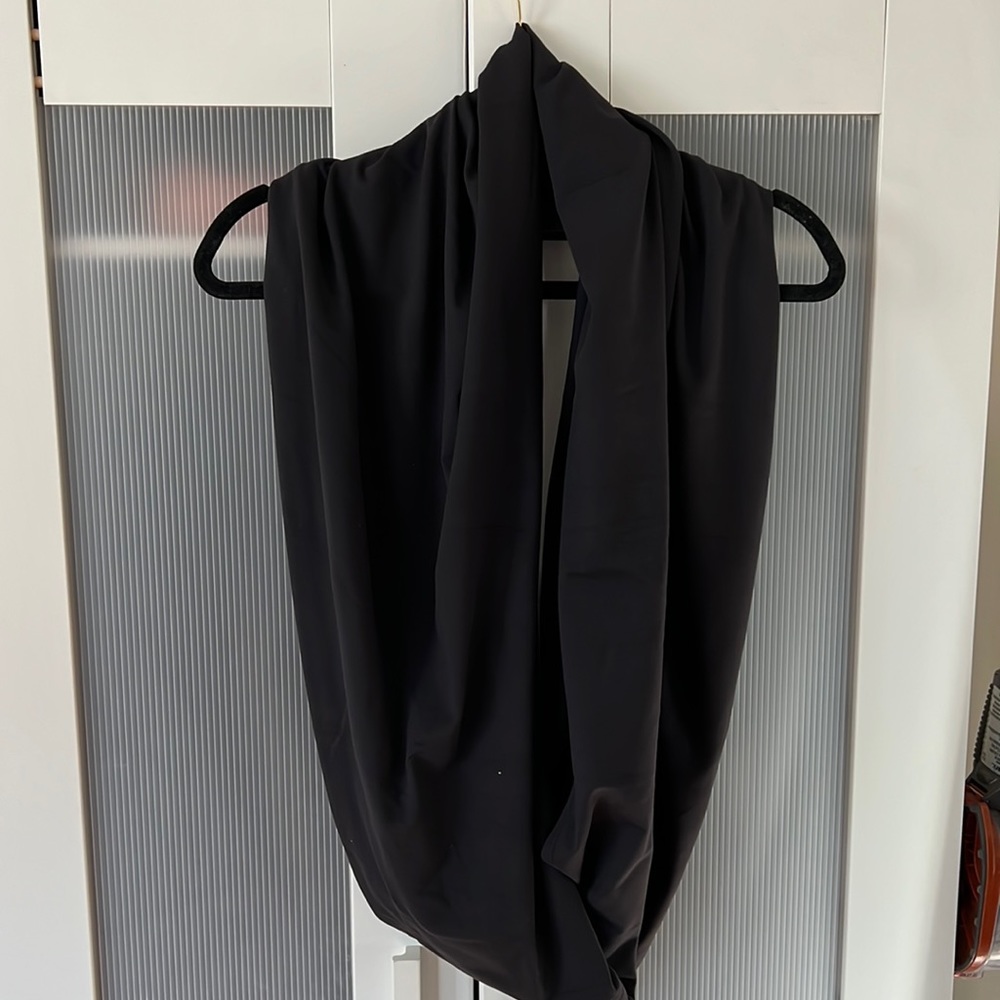 Lululemon Vinyasa Scarf